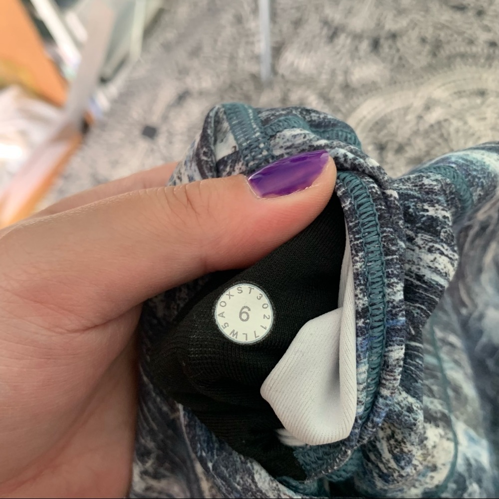 🛑sold🛑 Lululemon Wunder Under 25” - Picture 4 of 7